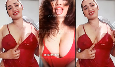 Aditi Mistry Teasing In Slip Boobs While Bathing HD OYO